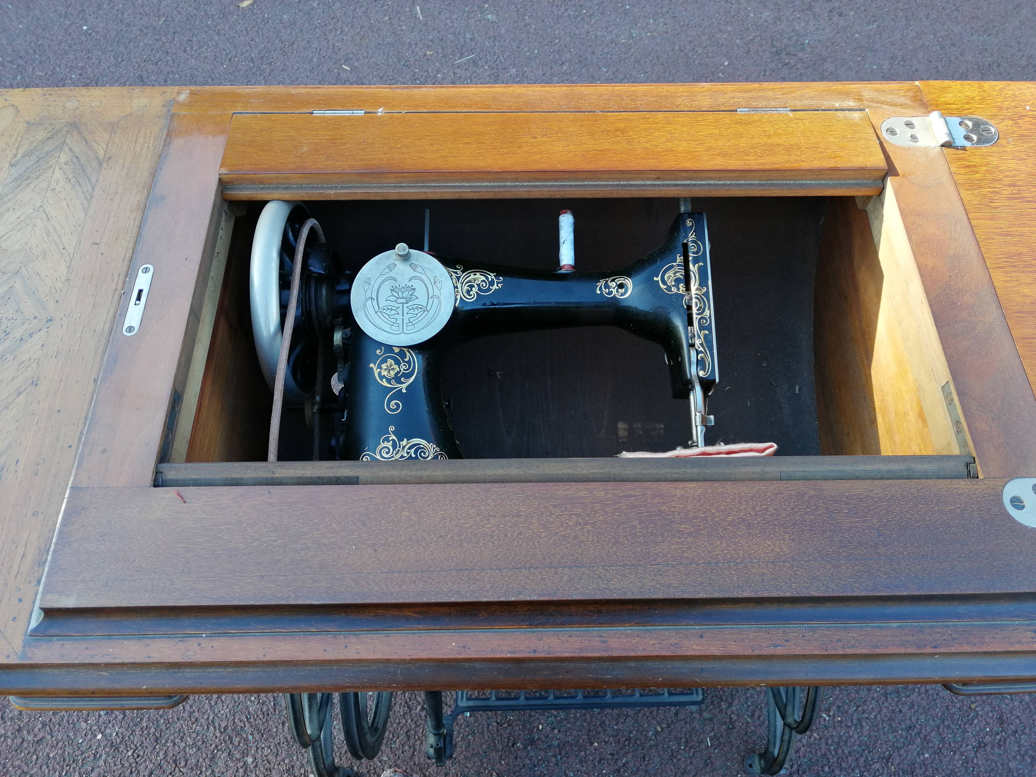 Ancient sewing machine