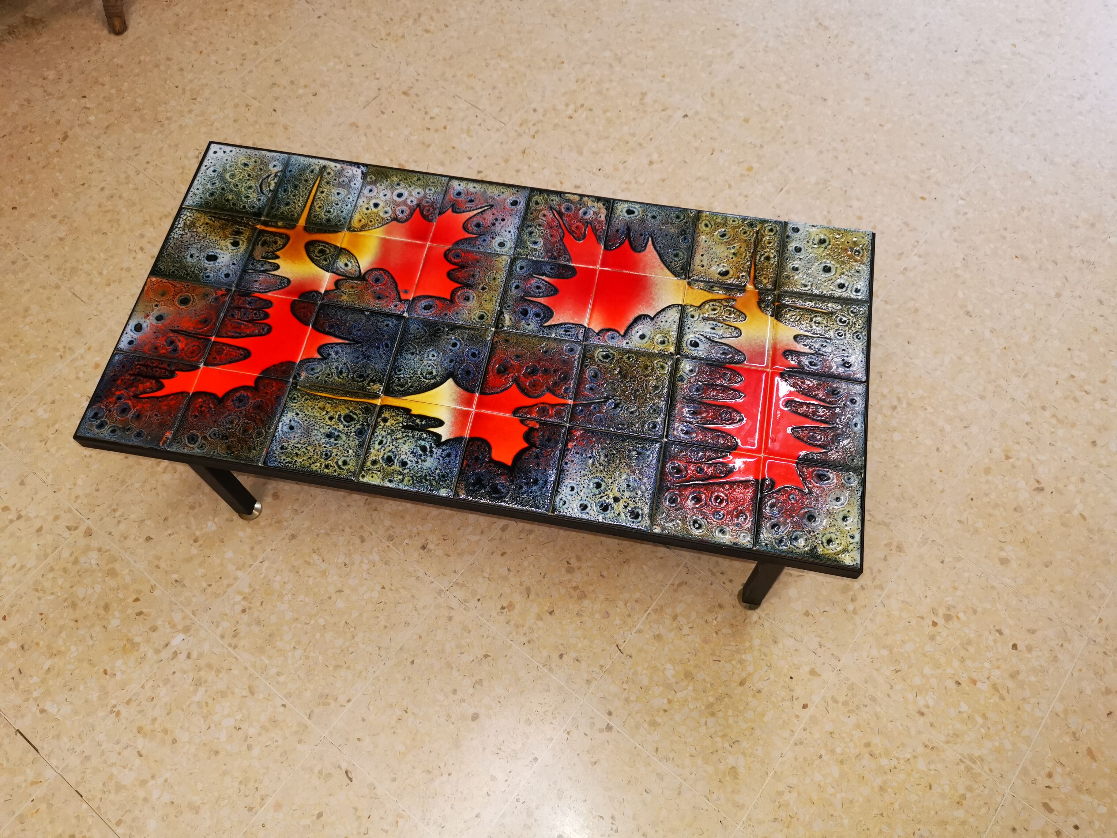 Vintage coffee table 70s