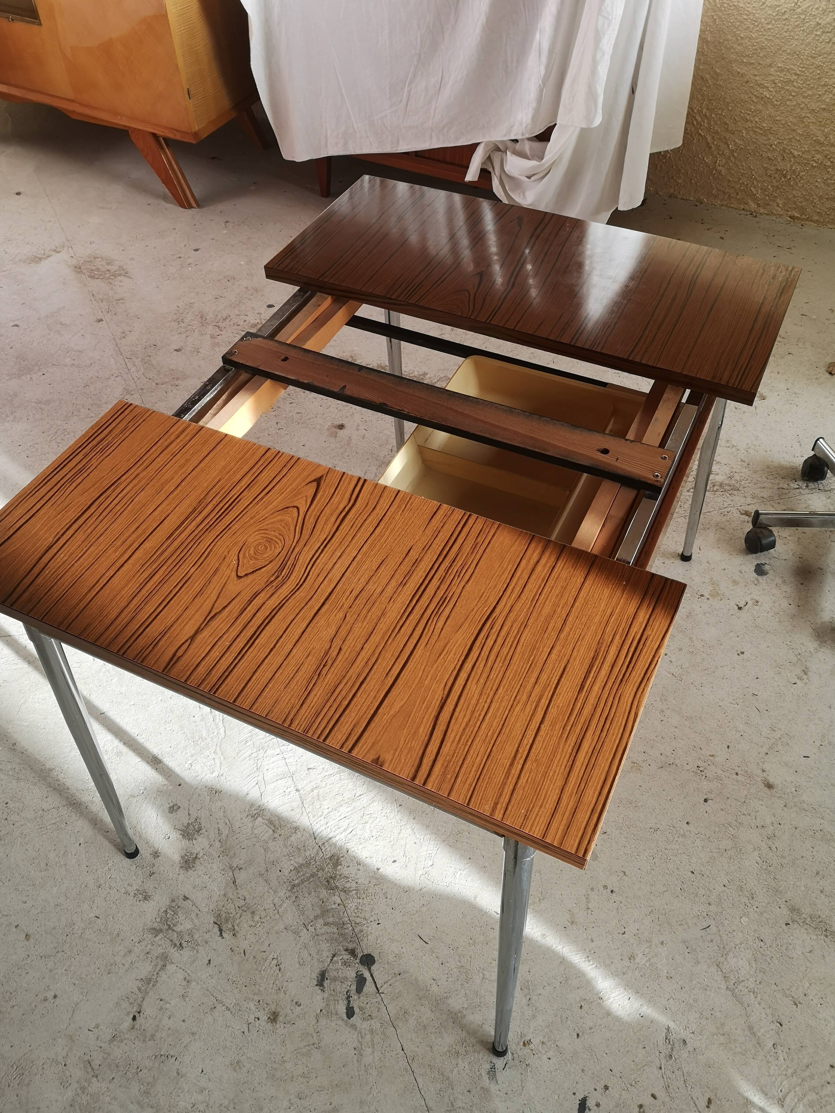 Kitchen table formica 1950s