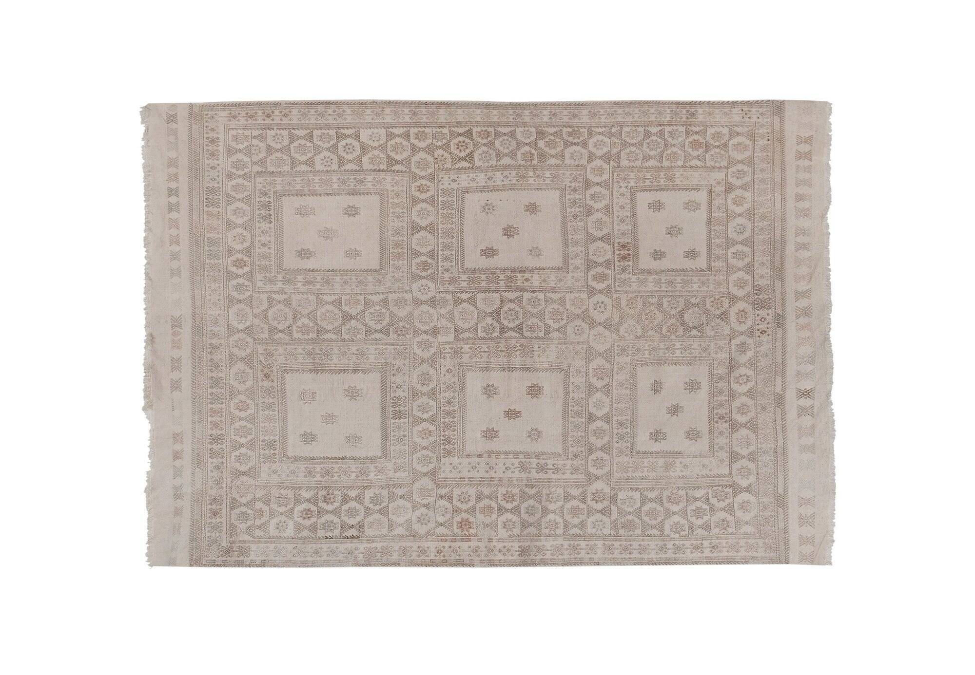 Vintage hand-embroidered tribal tapestry 150x214 cm