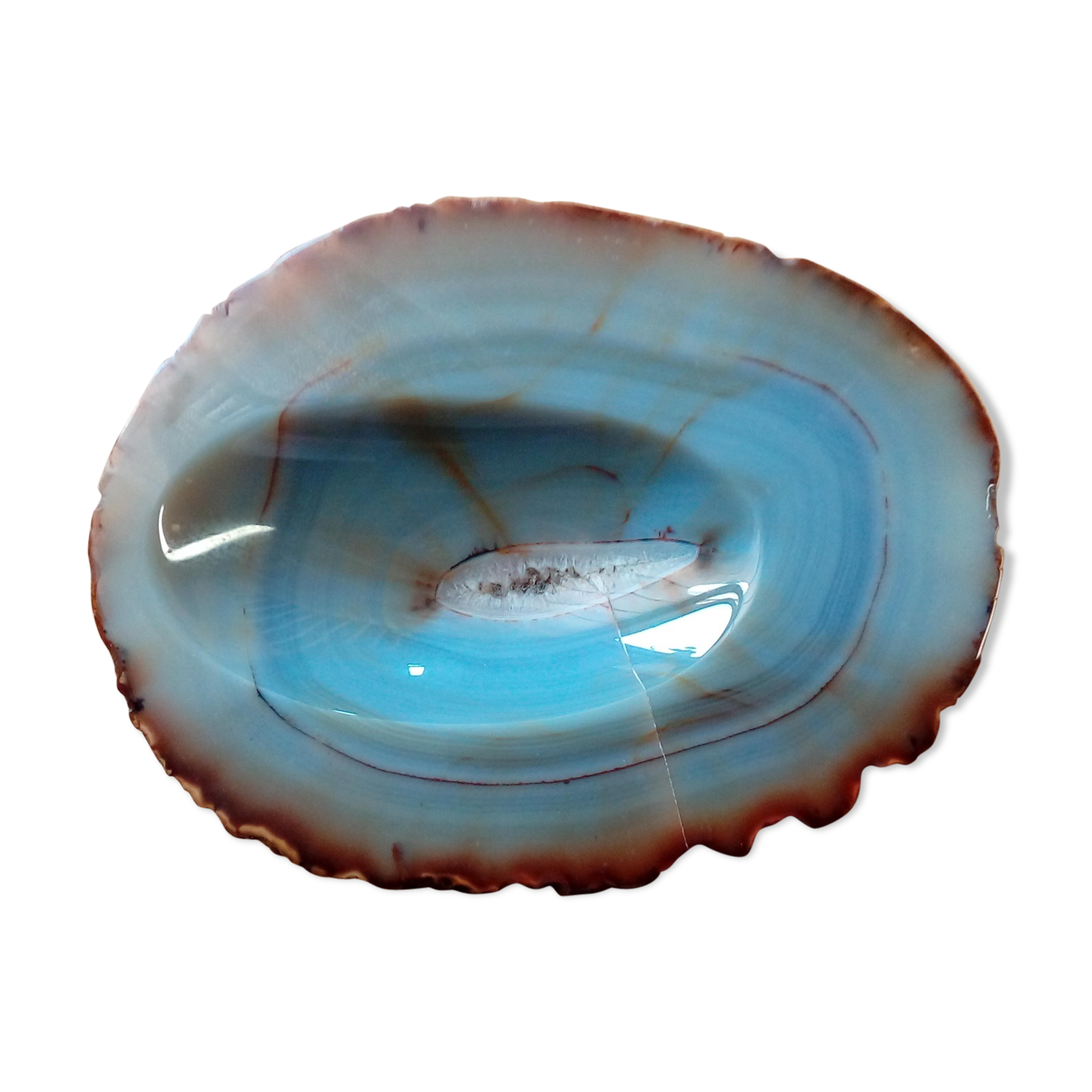 Empty pocket agate stone