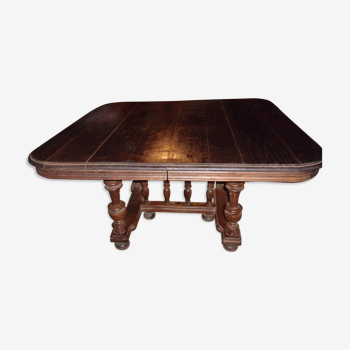 Table style Henri II