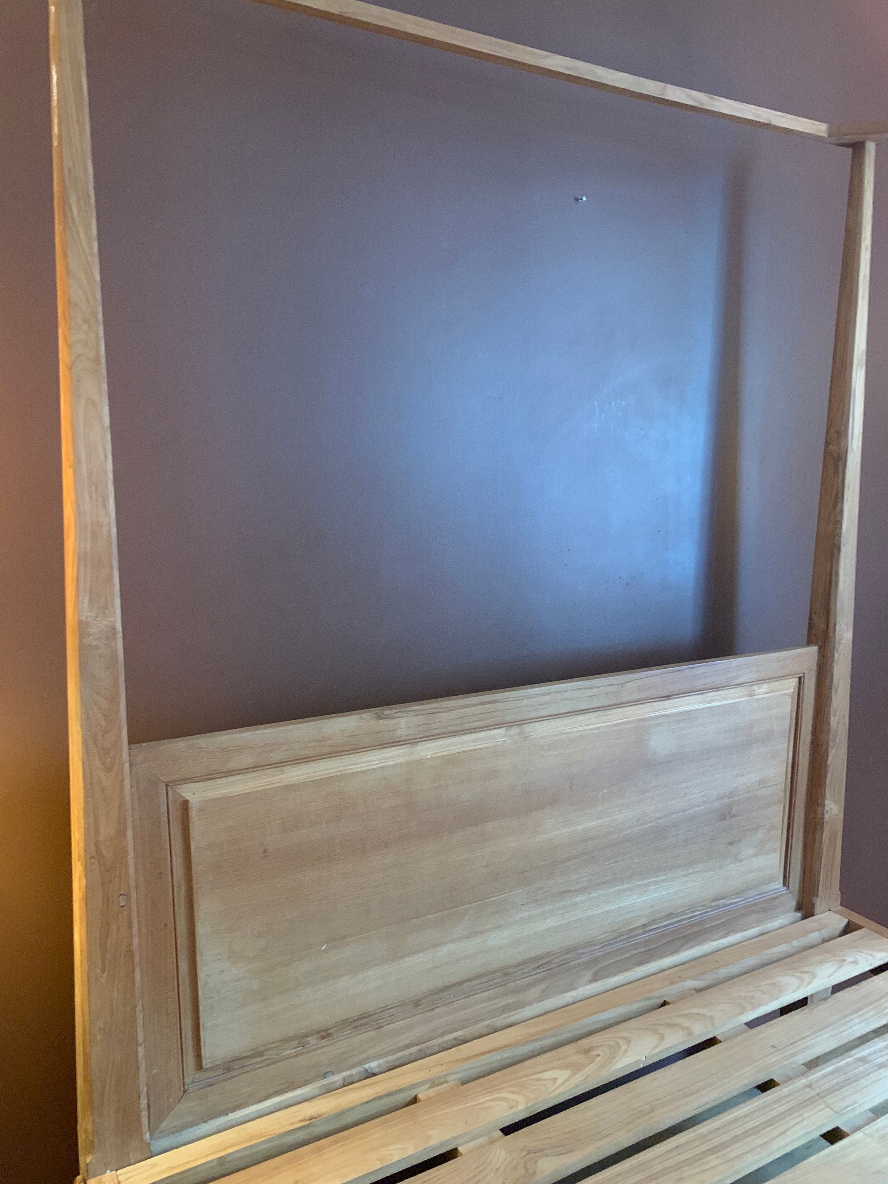 Solid teak canopy bed 160x200