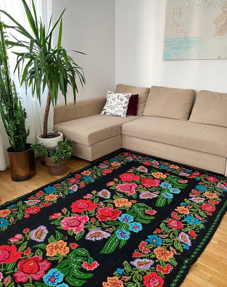 Romanian Bessarabian rug 287x157