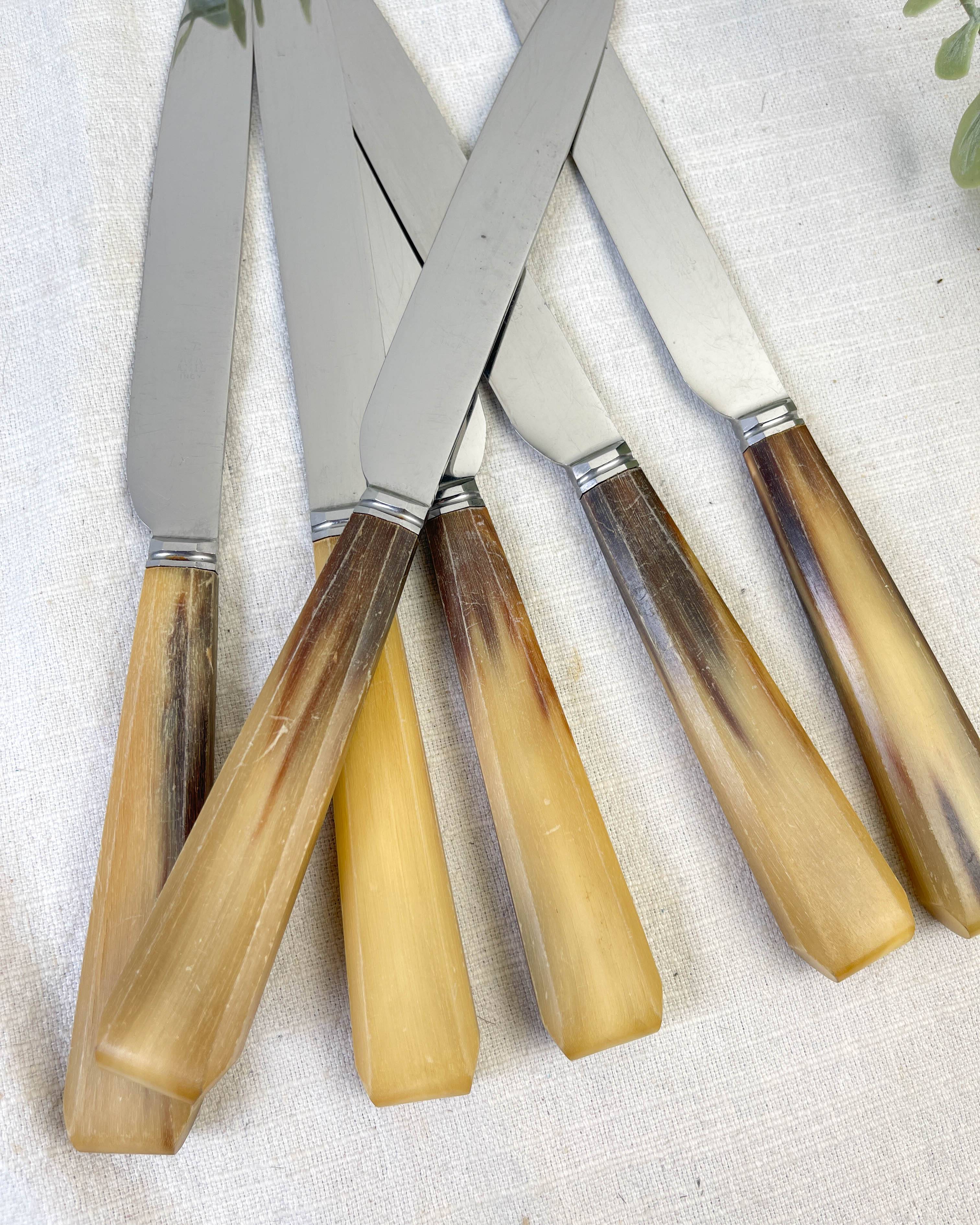 Set of 6 vintage horn table knives