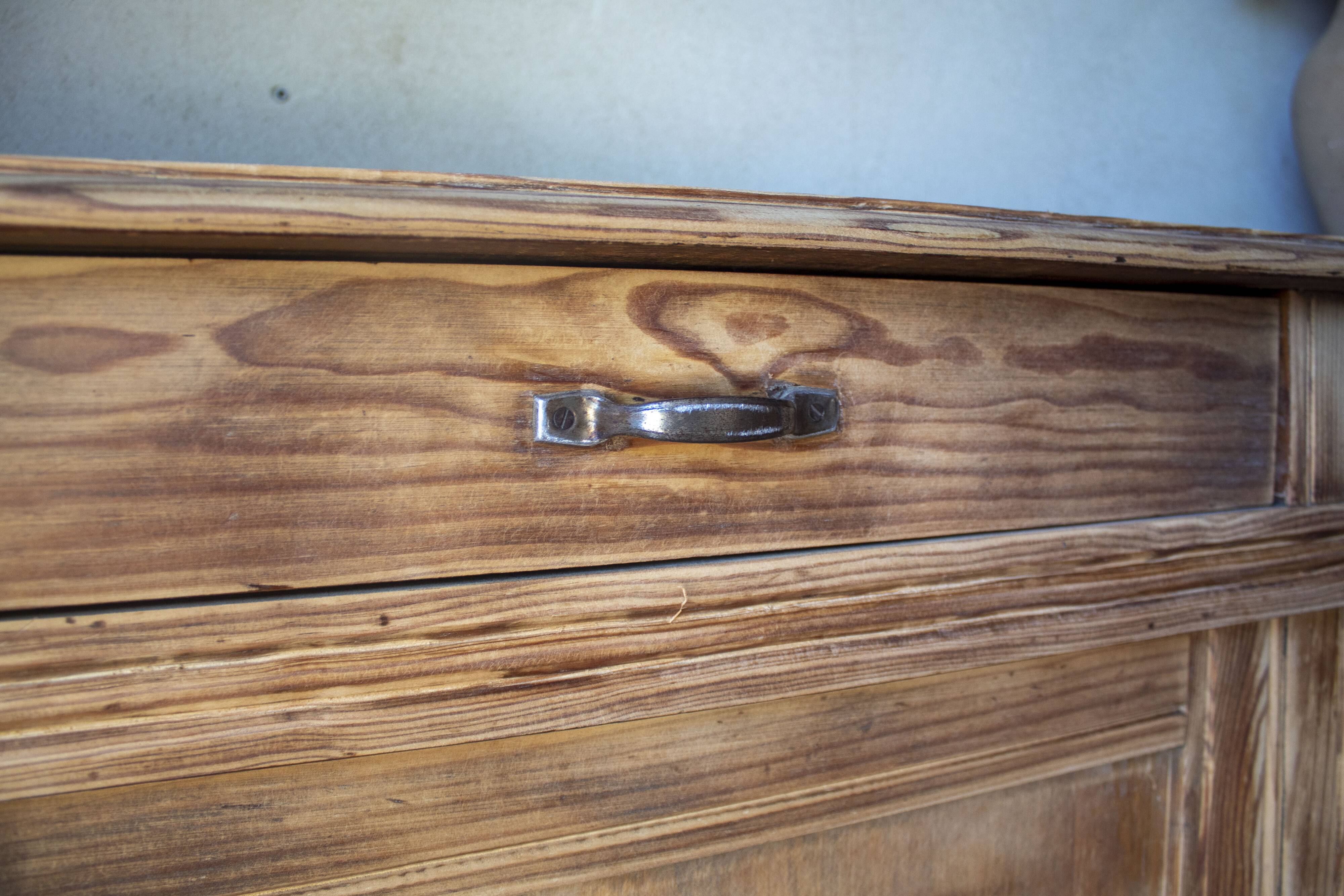 Art Deco buffet in solid wood