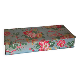 Boite ancienne tissu aux fleurs de jardin