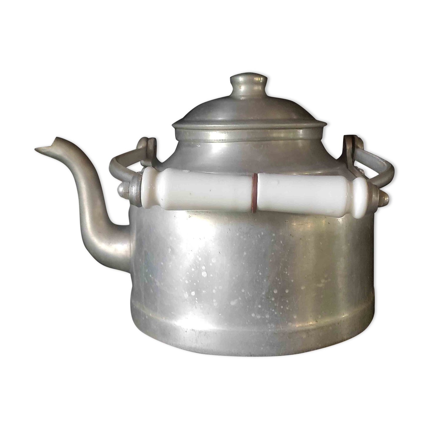 Aluminum kettle white porcelain handle