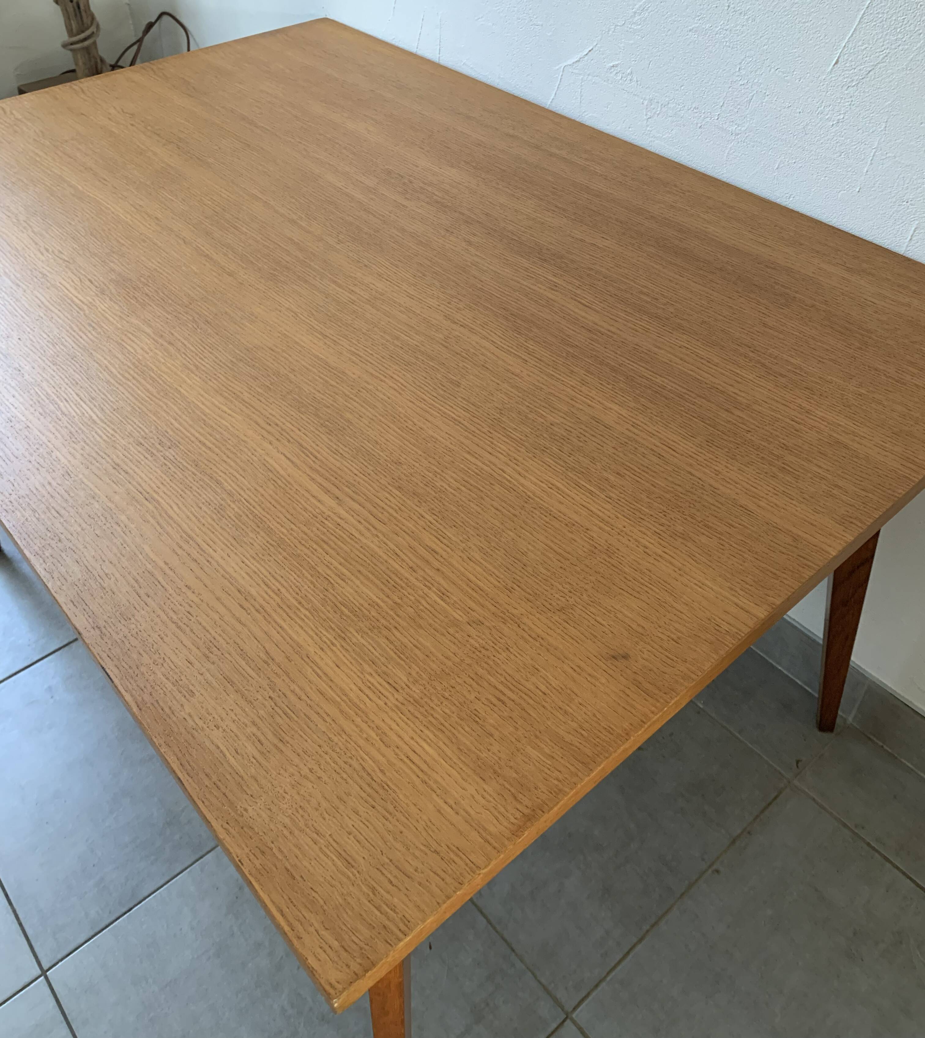 Table en chêne, années 50