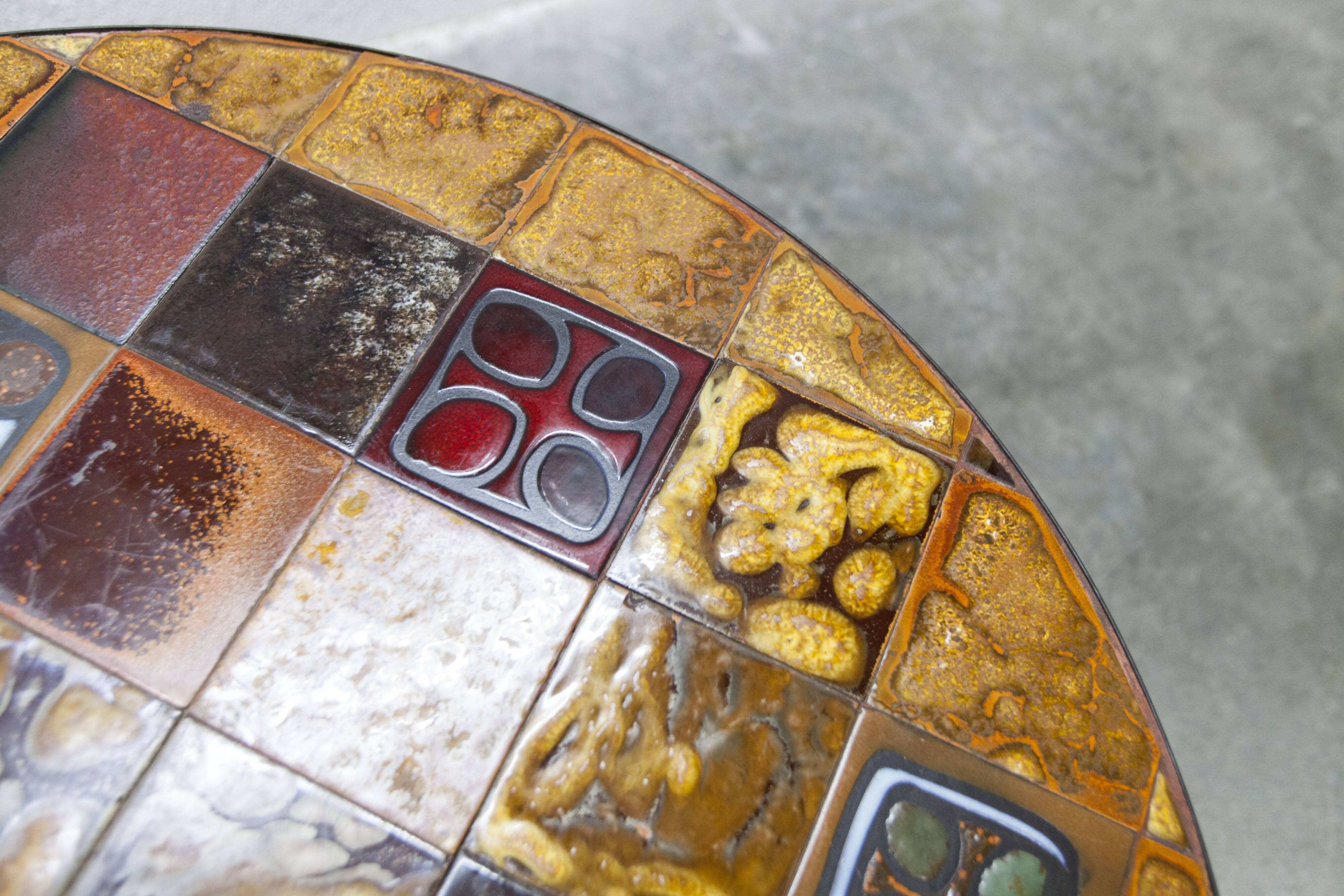 Table basse ronde céramique de Jean Gregorieff
