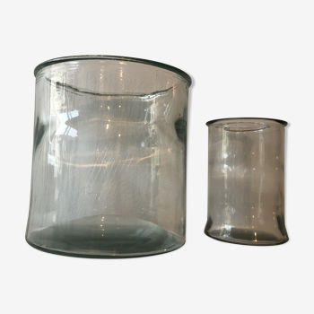 Duo of glass jars old vintage
