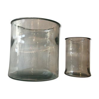 Duo of glass jars old vintage