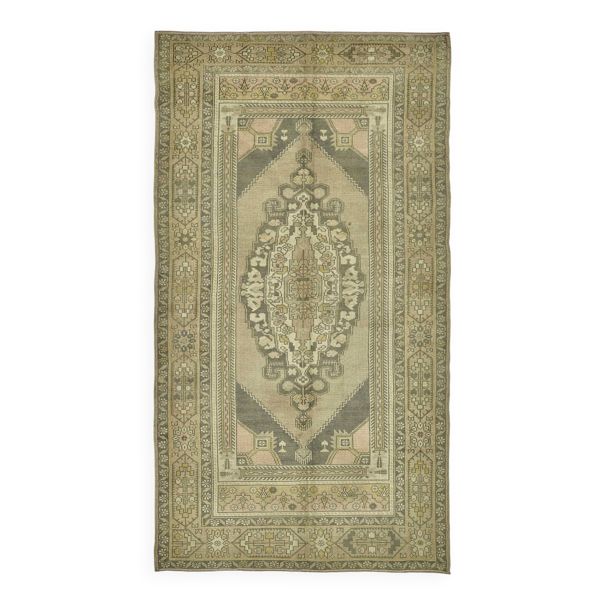 Turkish Vintage Anatolian Rug 154 cm x 278 cm