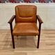 Fauteuil cuir "design 1960".