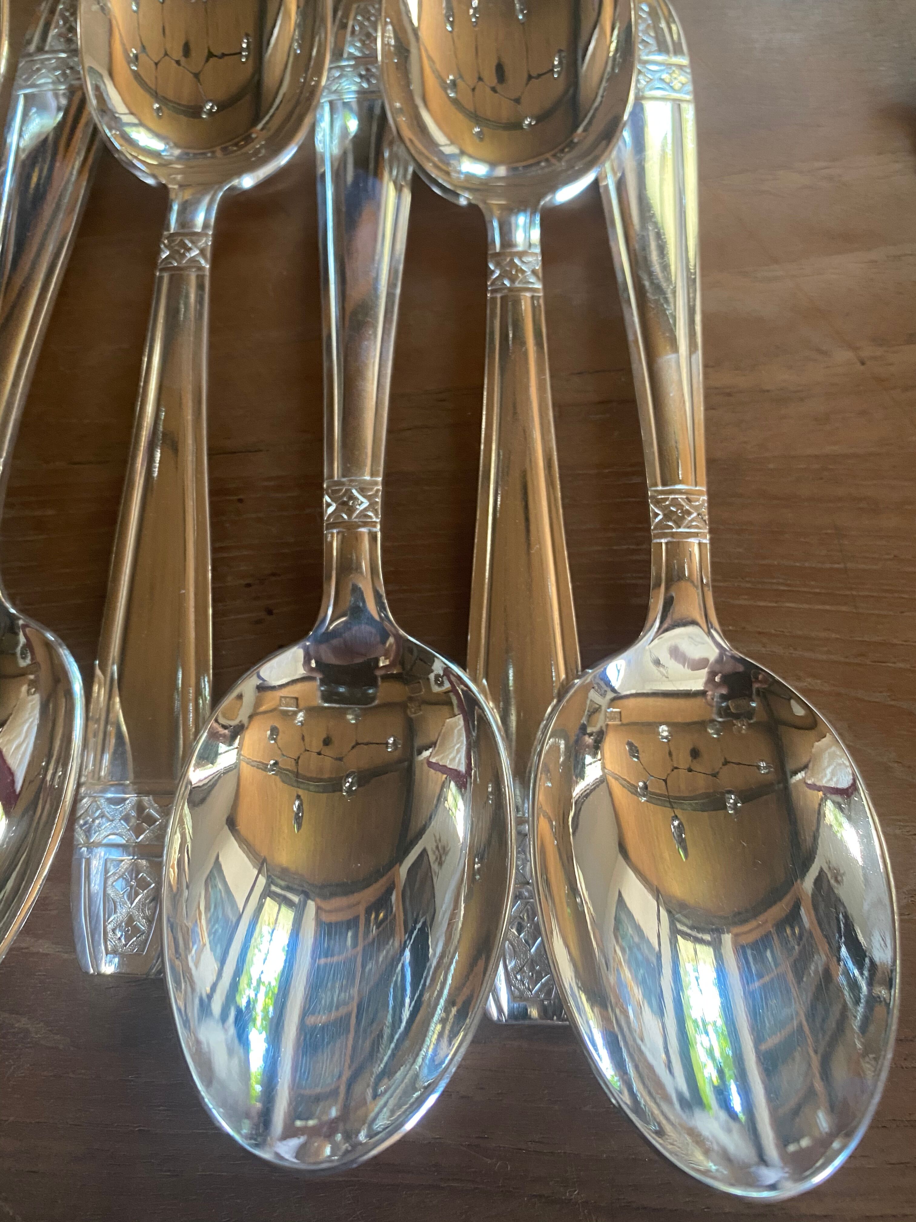 Art Deco cutlery housewife 12 people