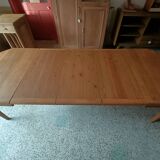 Renovated Art Deco table with 3 extensions.