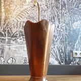 Umbrella rack in the shape of an umbrella