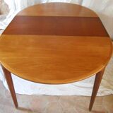 Round dining table in teak, Henry Rosengren Hansen