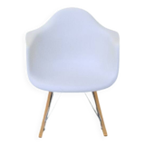 Rocking chair by Charles and Ray Eams ed vitra