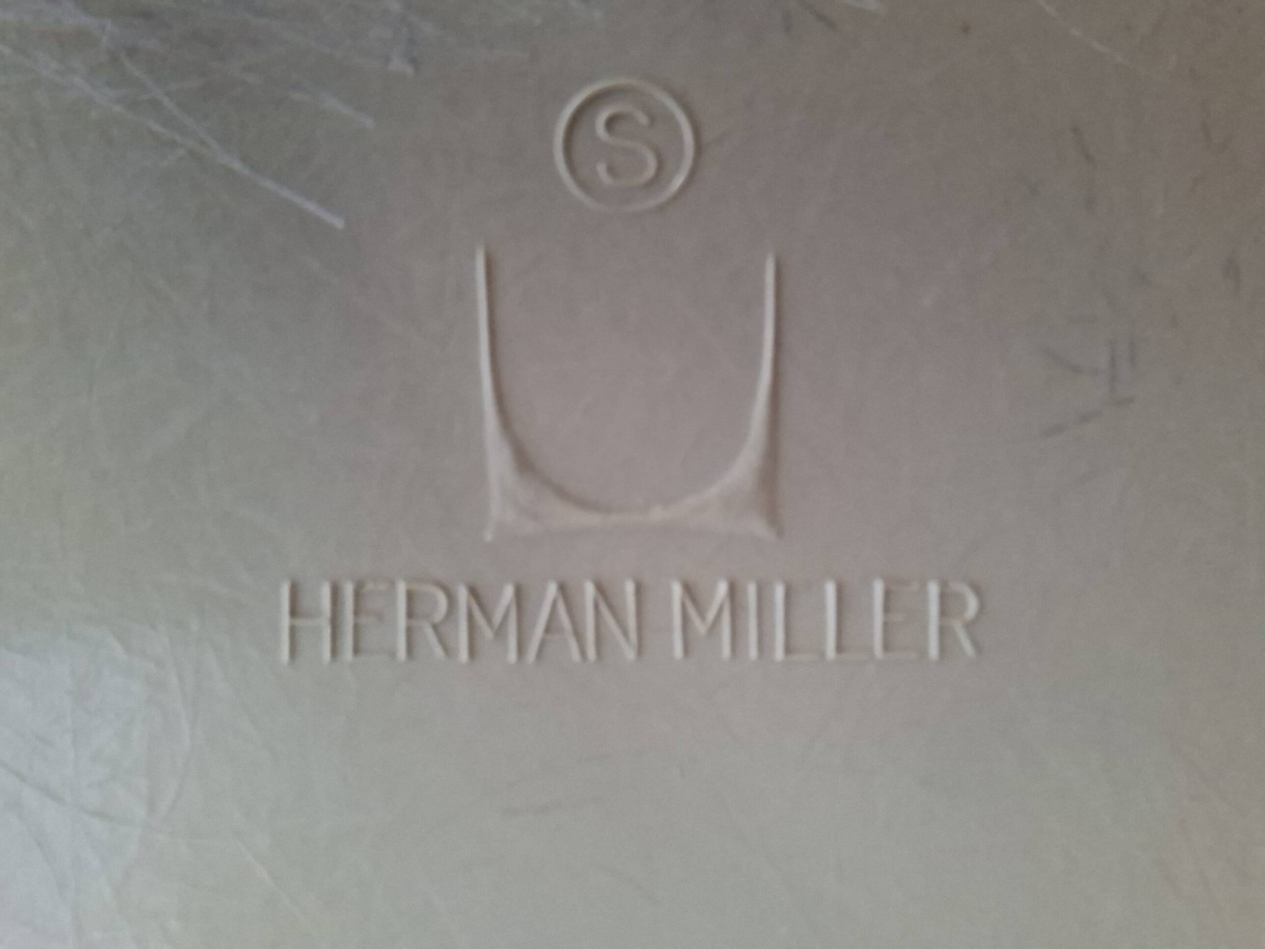 4 dsw fibre herman miller