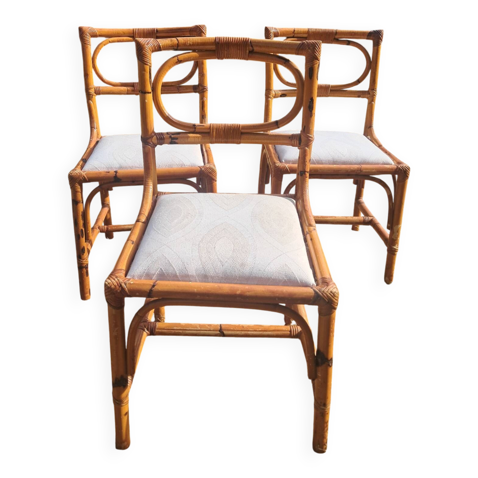 3 chaises en rotin