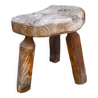 Brutalist tripod stool in grayed pine. France, 1950s