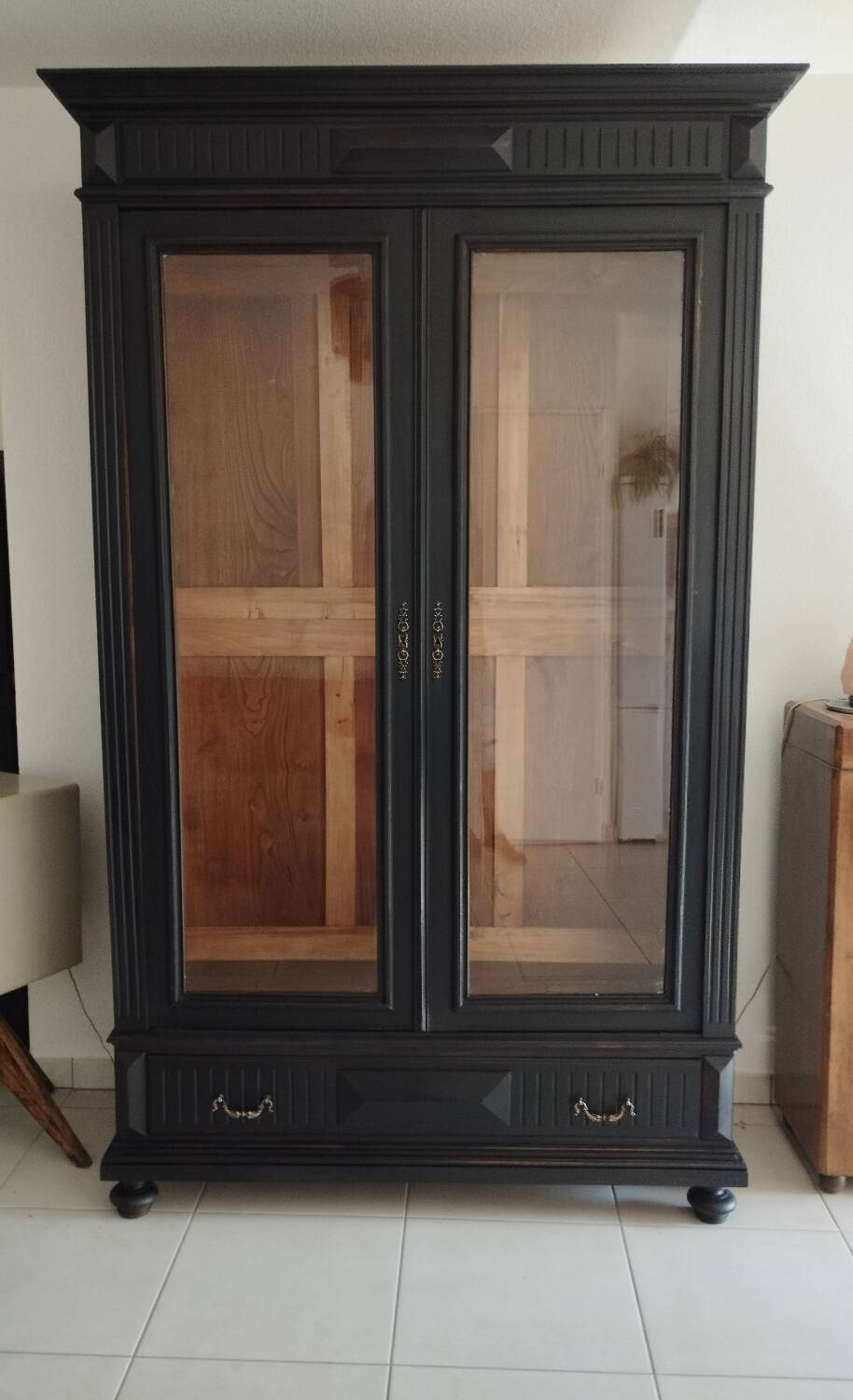 Old 2-door bookcase with black patina