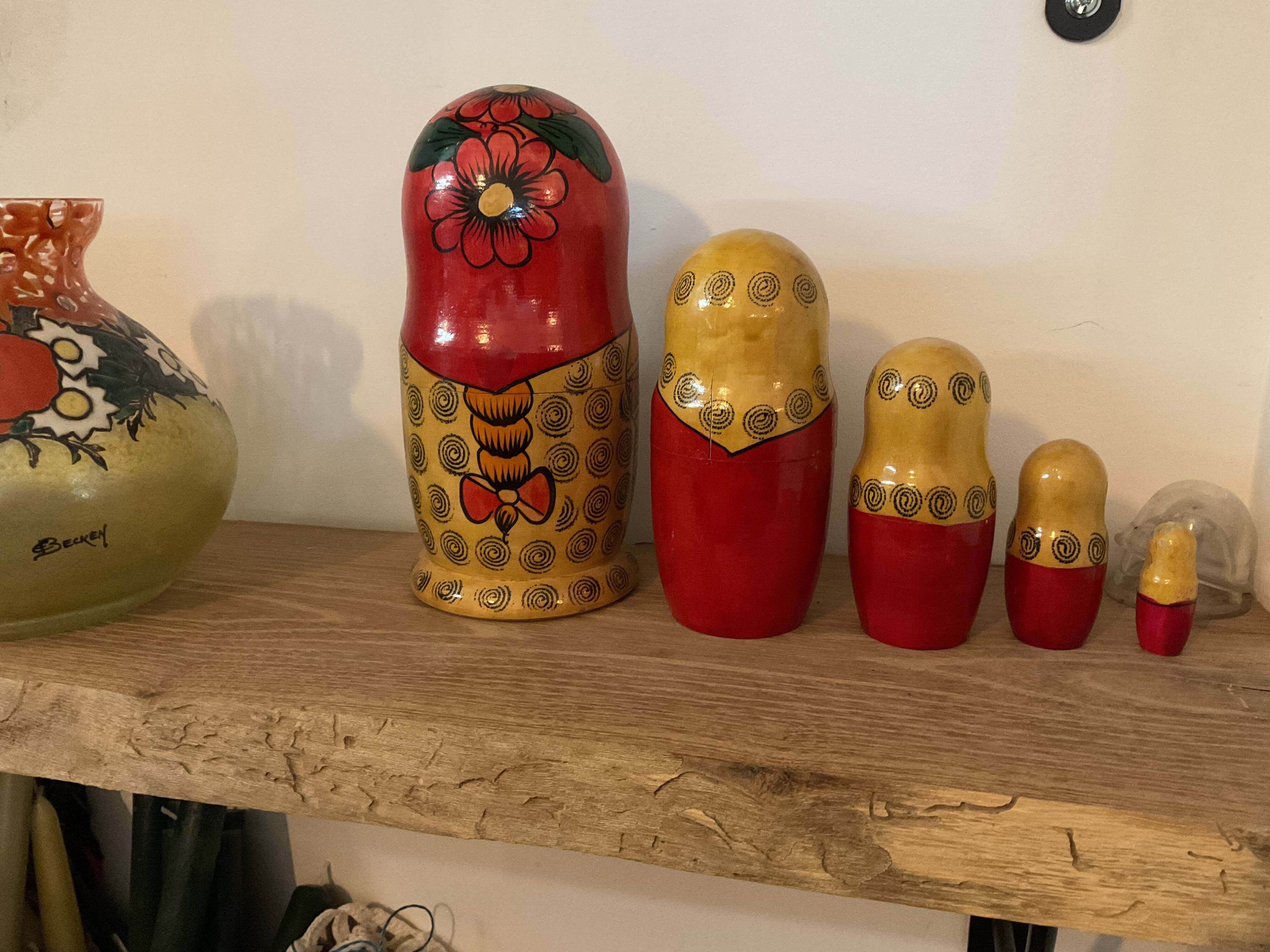5 Russian dolls; vintage