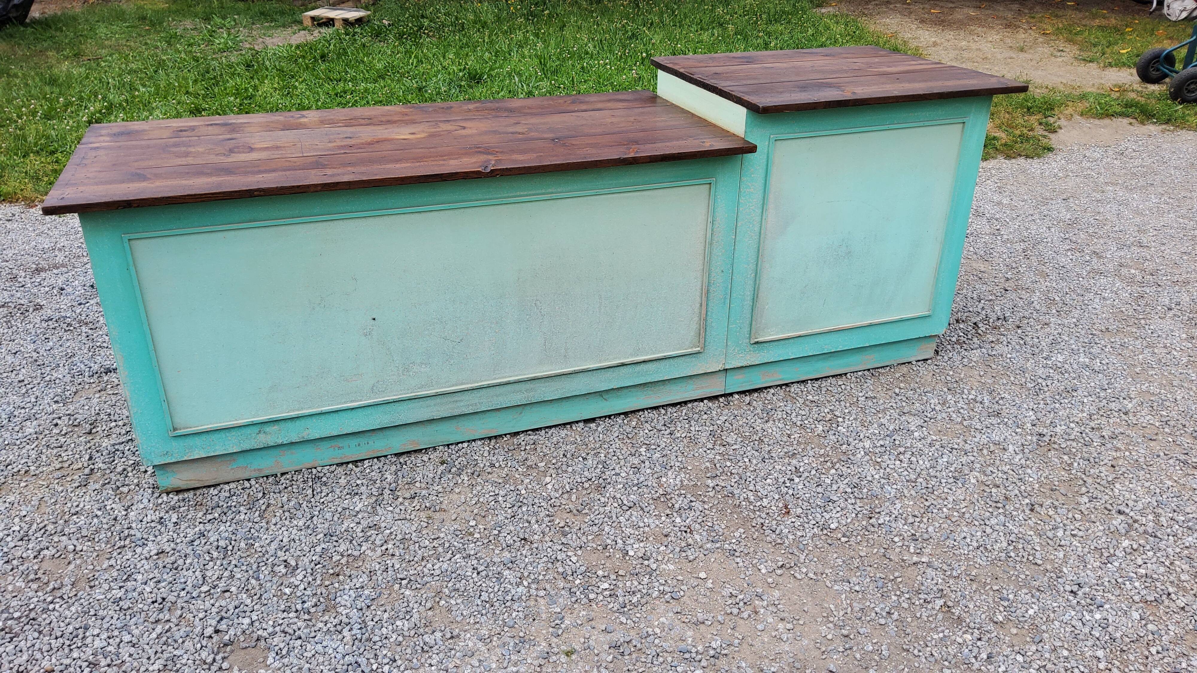 Hardware counter of the 50s 8 drawers 1 niche 250cm