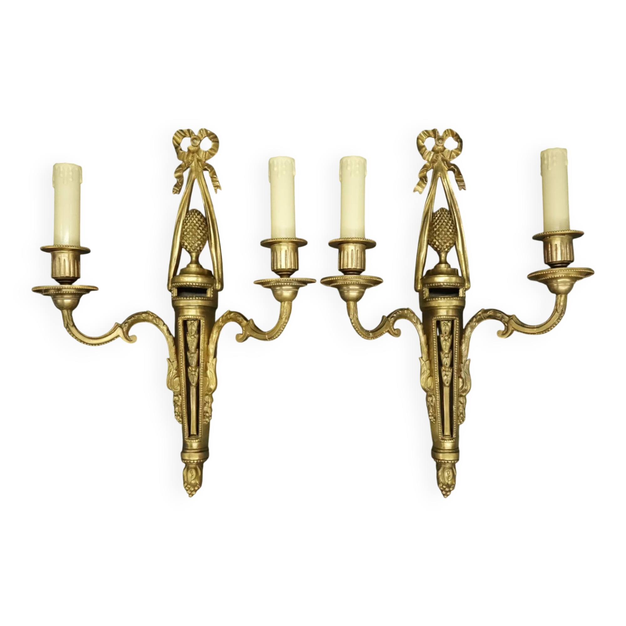Pair of large Louis XVI style 19th century knot wall lights - bronze