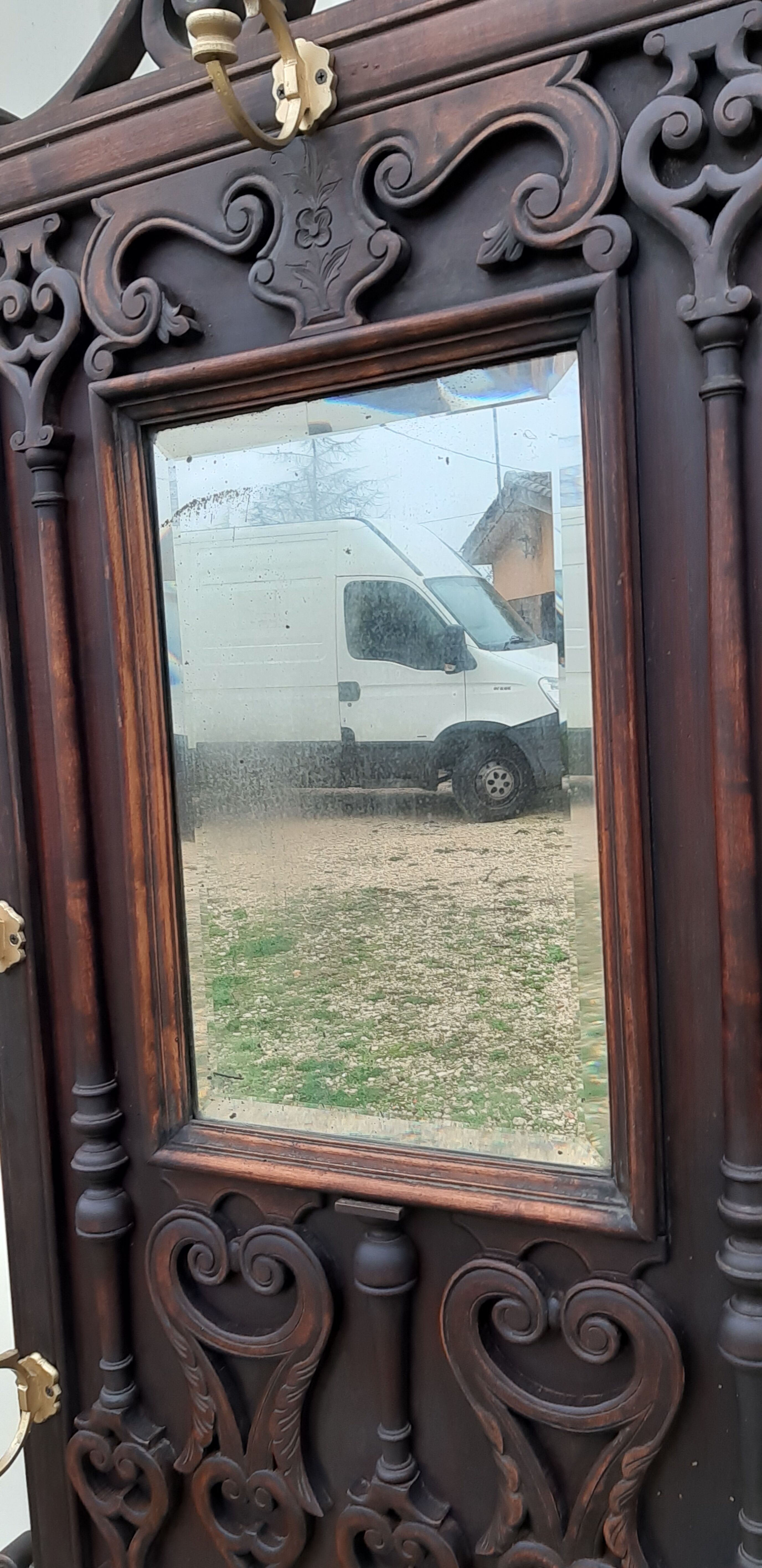 Coat rack in neo-gothic style