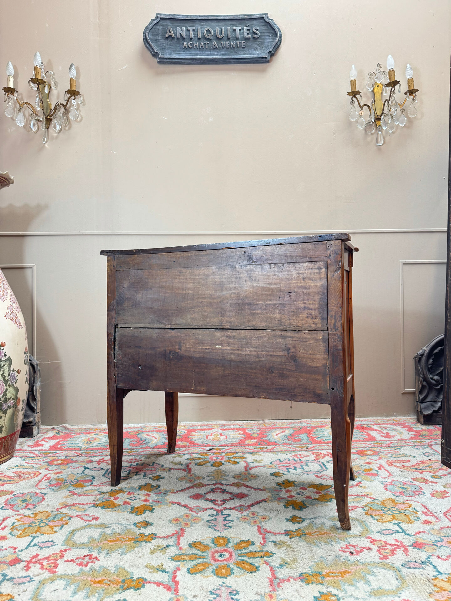 Cherry wood sauteuse commode from the transitional period, 18th century