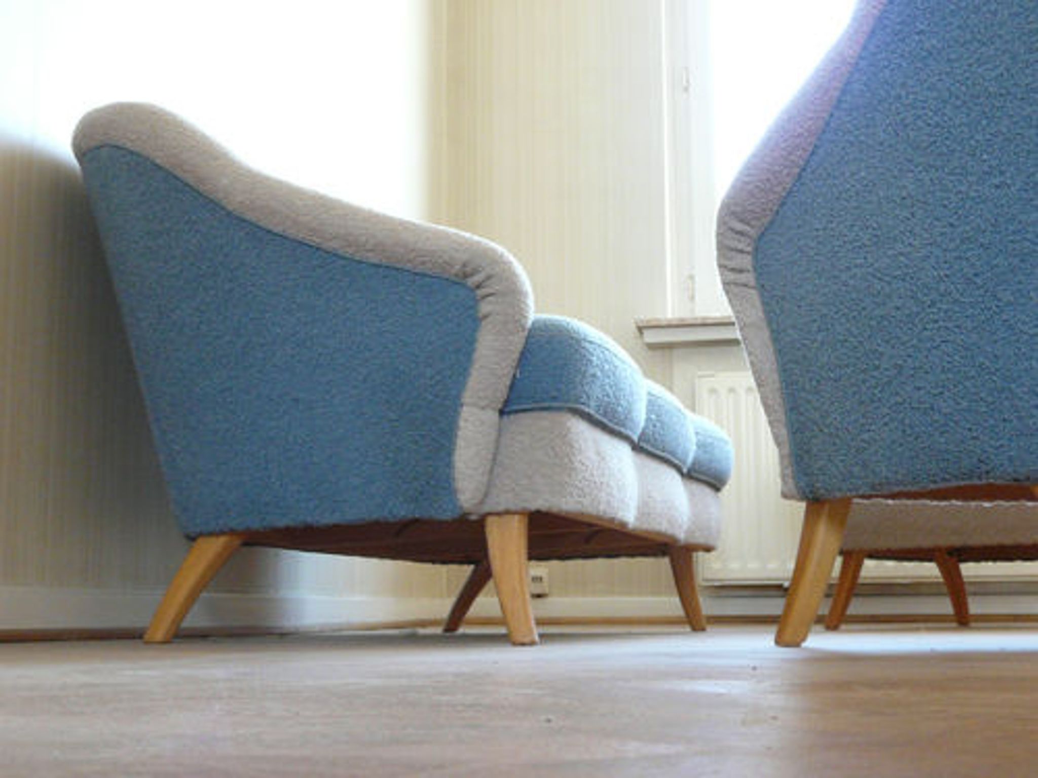 Sofa Danish 50s with his wheelchair