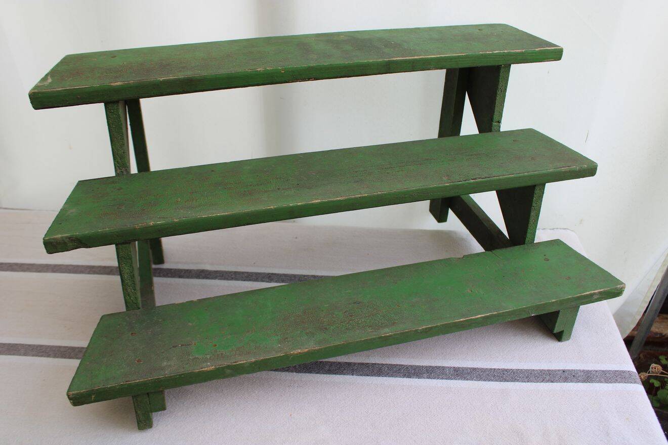 Wooden flower display stand