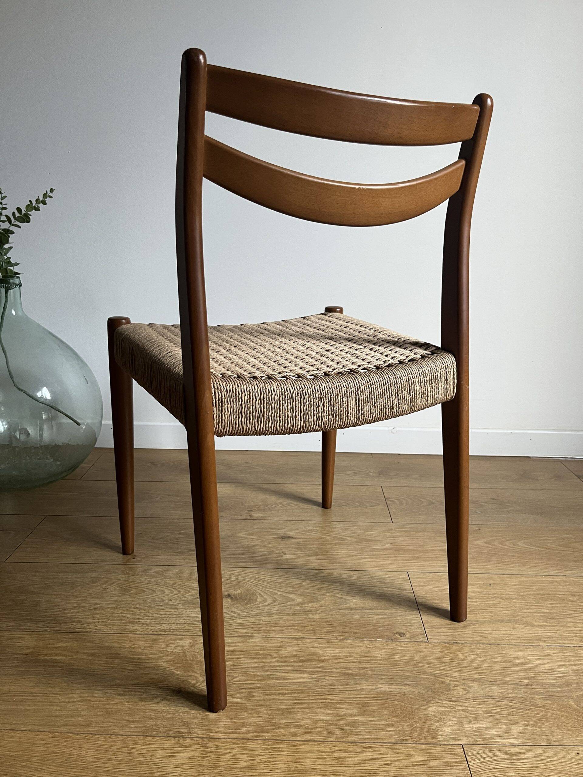 Chaise vintage en corde danoise