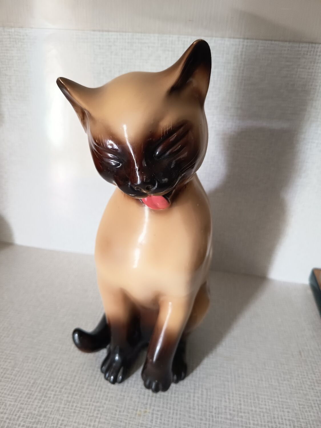 Ceramic cat statue