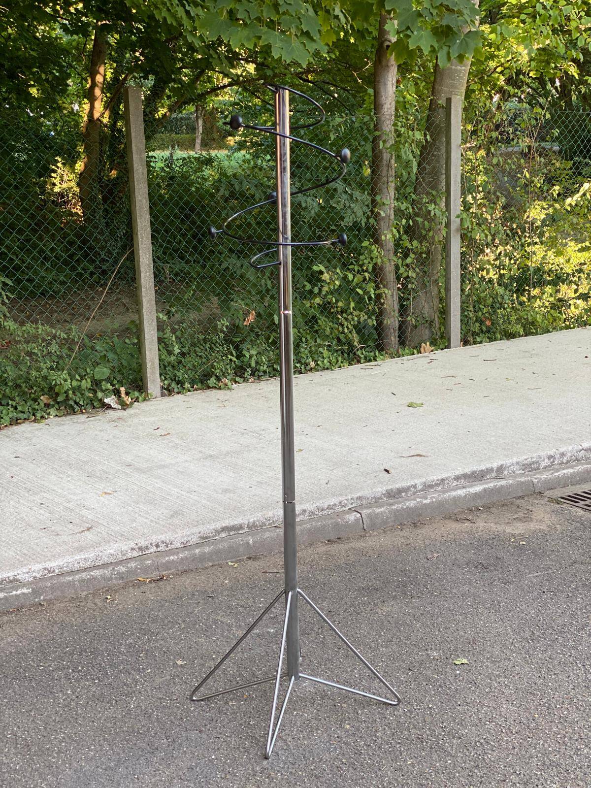 Vintage 1980s Spiral Parrot Coat Rack