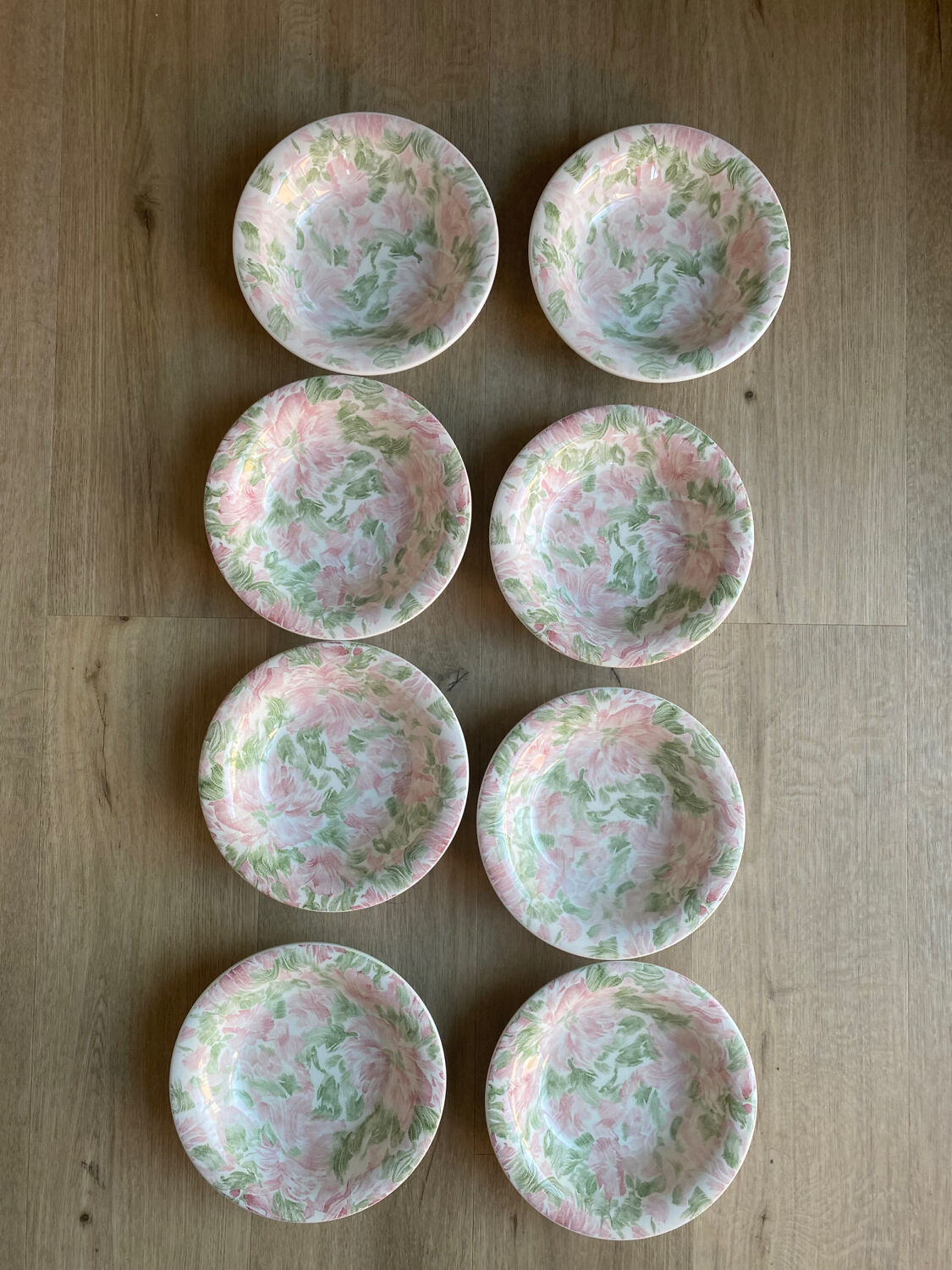 Assiettes creuses à fleurs vintage 80