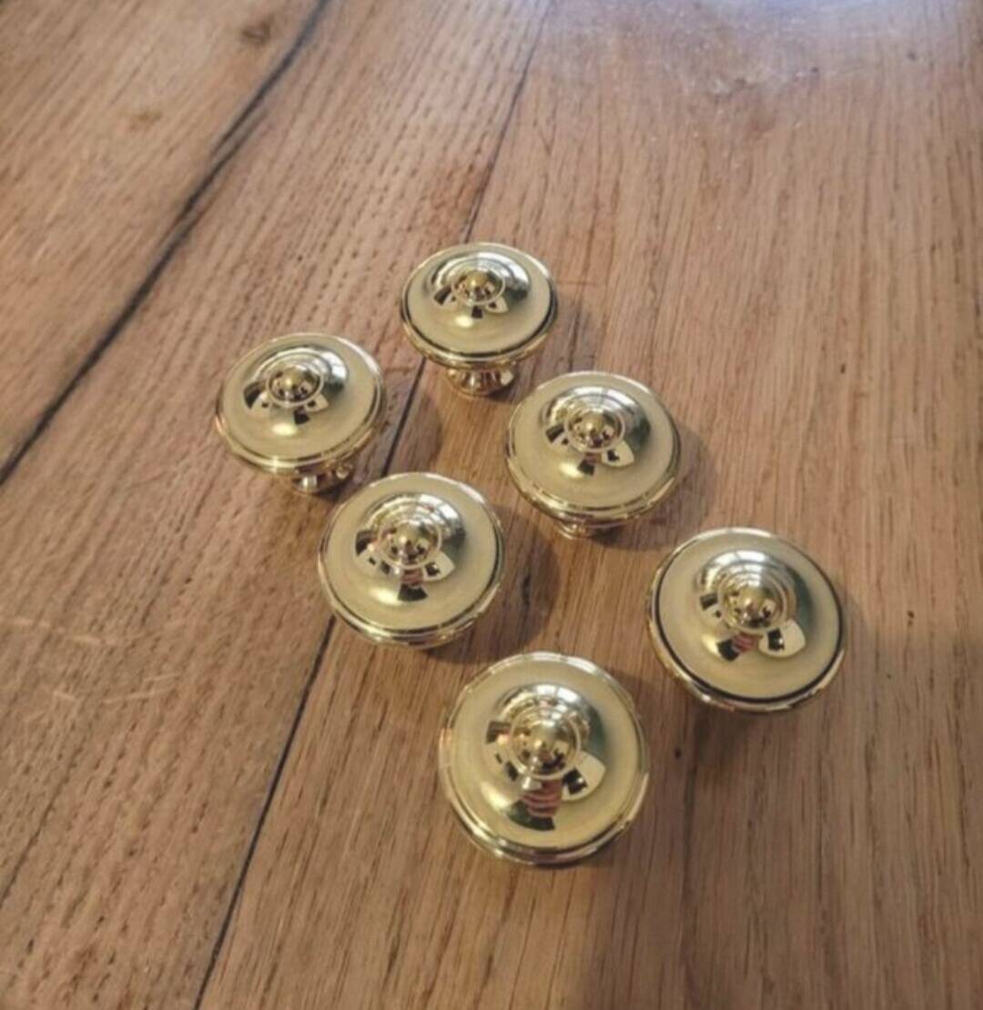 6 polished brass furniture knobs