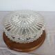 Plafonnier, applique murale ronde en verre taillé sur socle en bois
