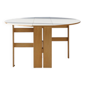 Scandinavian extendable dining table | contemporary design