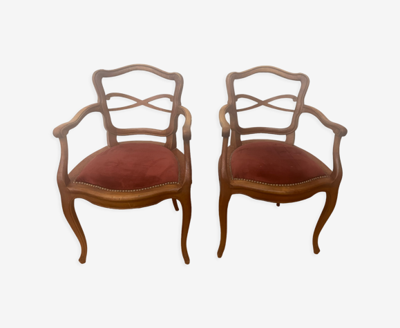 Deux fauteuils de style Louis XV