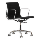 Office chair "EA 117" by Charles Ray Eames for ICF USA, 1969.