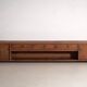 Meuble bas ancien laqué en bois d’orme – Chine, vers 1900