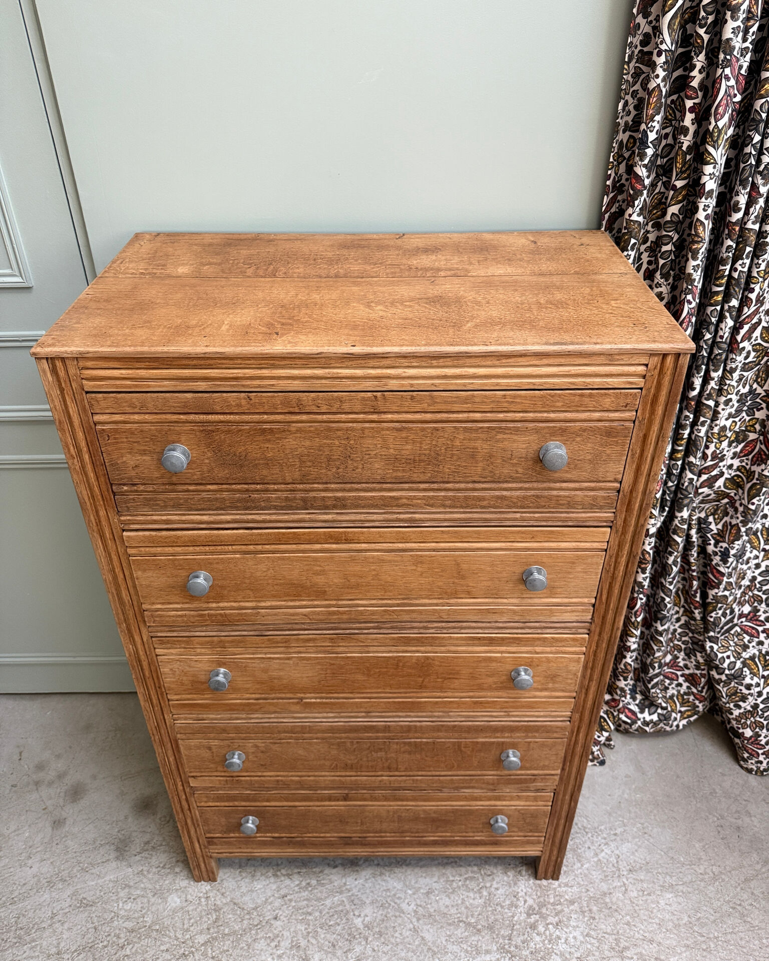 Large Art Deco oak chest of drawers (renovated)