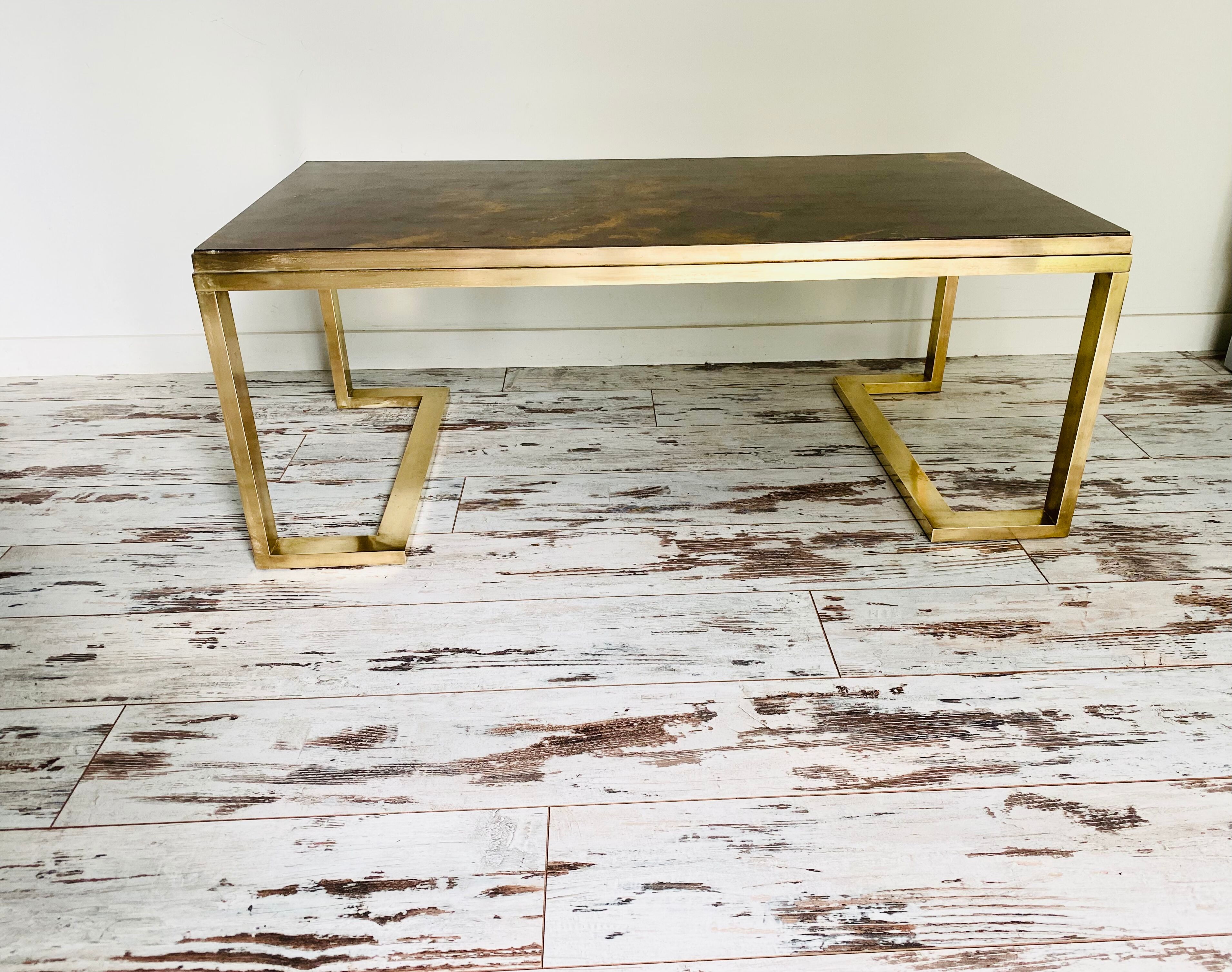 COFFEE TABLE WITH GILDED BASE WITH REVERSIBLE TOP circa 70
