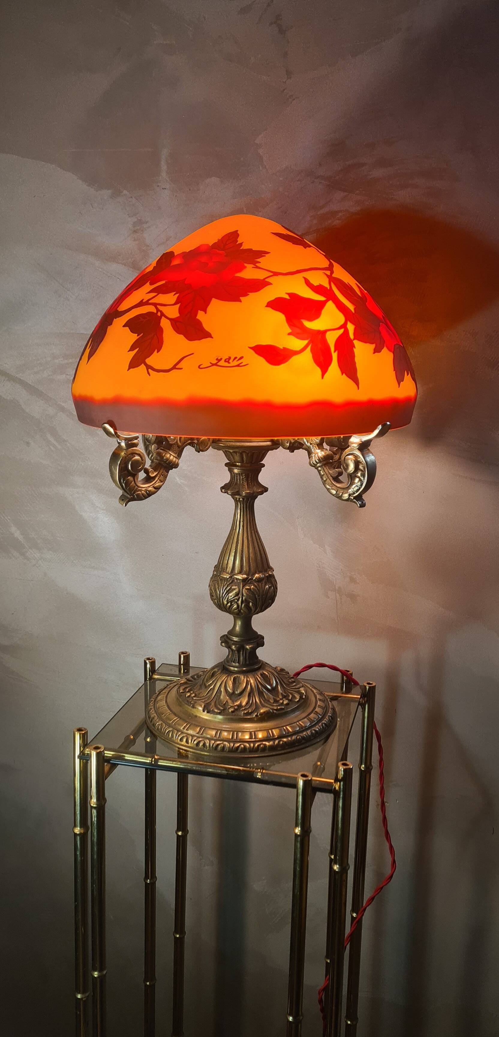 large bronze mushroom lamp with magnificent glass paste signed 7kg h51x33