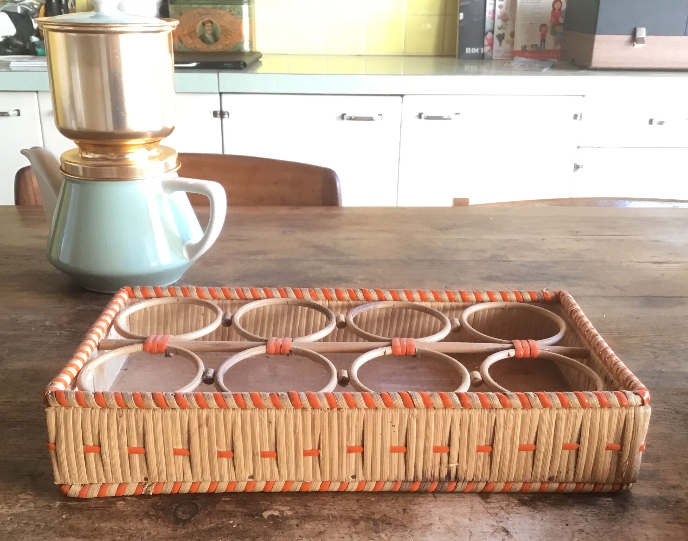 Vintage glasses holder