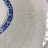 Chinese plate inspired by the blue Family East India Company, mid-19th century