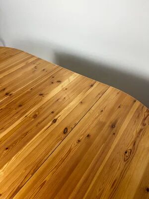 1980s Vintage Round Extendable Pine Dining Table